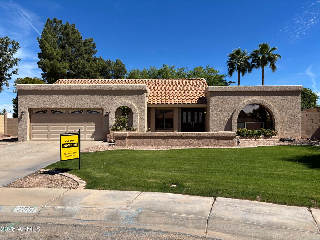 2951 N CARRIAGE Lane, Chandler, AZ 85224