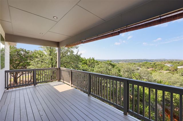 429 Summit Ridge DR N, Point Venture, TX 78645