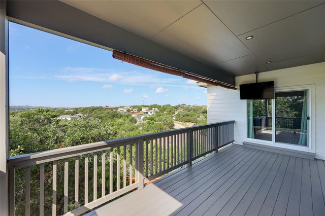 429 Summit Ridge DR N, Point Venture, TX 78645