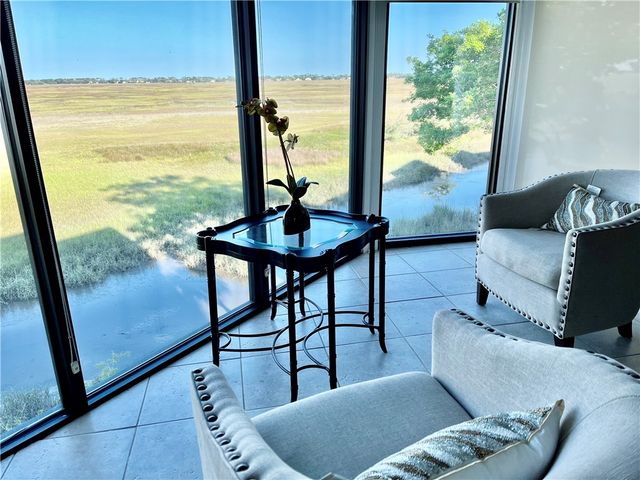 372 Moss Oak Circle, St Simons Island, GA 31522