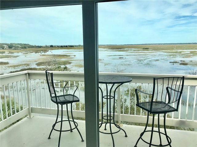 372 Moss Oak Circle, St Simons Island, GA 31522