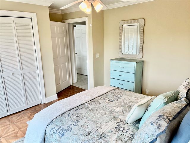 372 Moss Oak Circle, St Simons Island, GA 31522