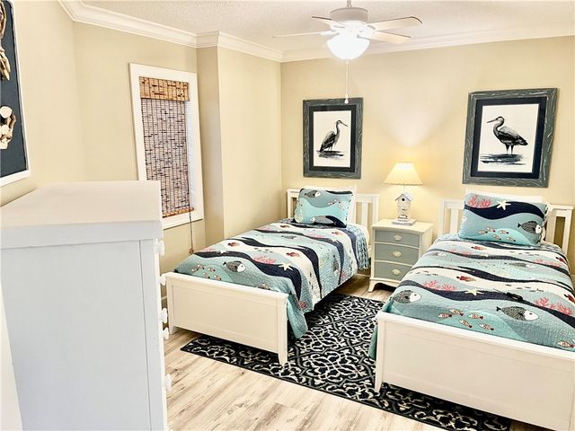 372 Moss Oak Circle, St Simons Island, GA 31522