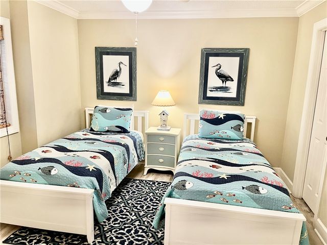 372 Moss Oak Circle, St Simons Island, GA 31522