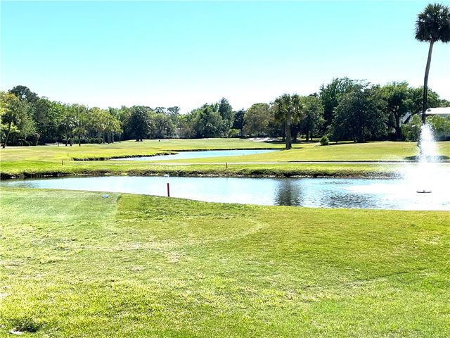 372 Moss Oak Circle, St Simons Island, GA 31522