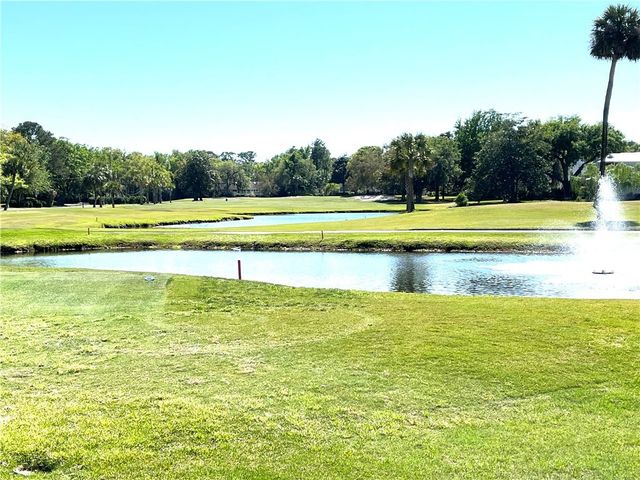 372 Moss Oak Circle, St Simons Island, GA 31522