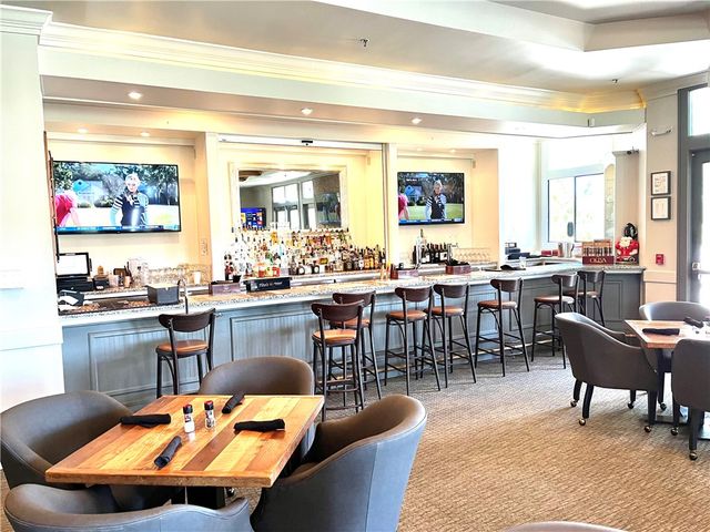 372 Moss Oak Circle, St Simons Island, GA 31522