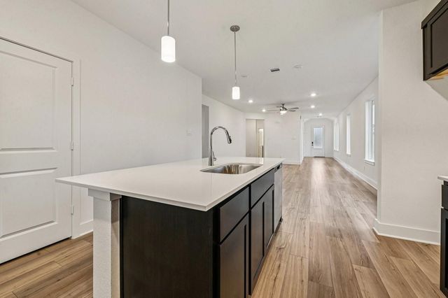 29543 Pondview Drive, Waller, TX 77484