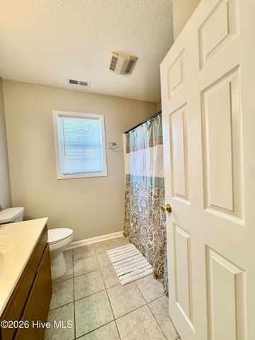 209 Chokecherry S, Richlands, NC 28574