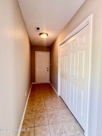 209 Chokecherry S, Richlands, NC 28574