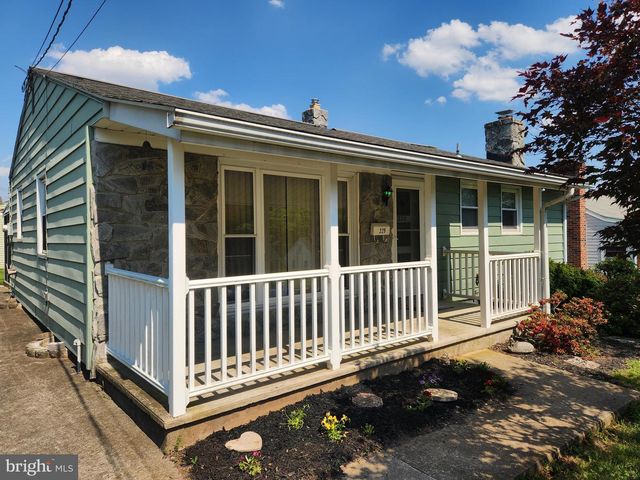 229 N MAPLE ST, Elizabethtown, PA 17022