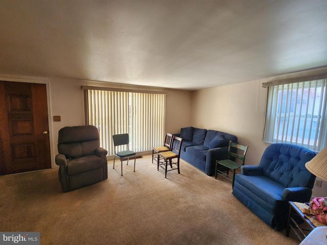 229 N MAPLE ST, Elizabethtown, PA 17022