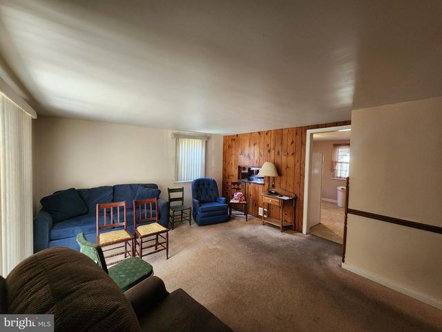 229 N MAPLE ST, Elizabethtown, PA 17022