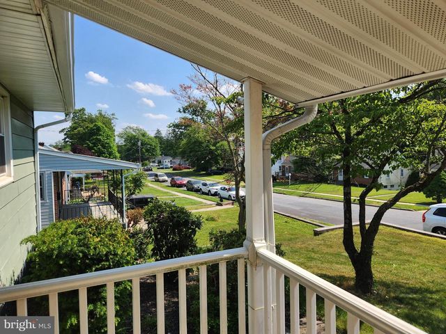 229 N MAPLE ST, Elizabethtown, PA 17022
