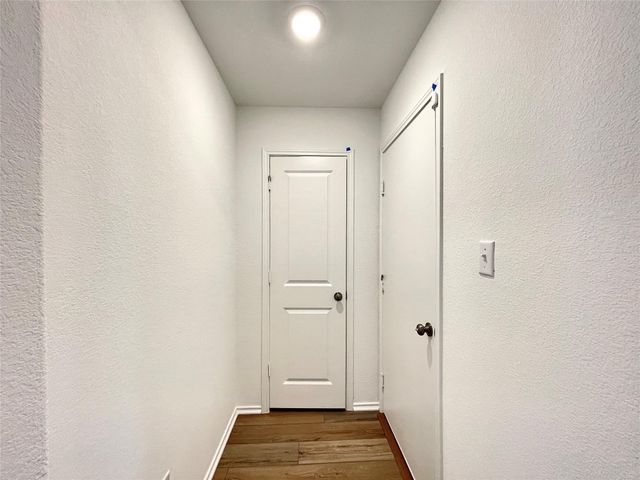 215 Magione CIR, Hutto, TX 78634