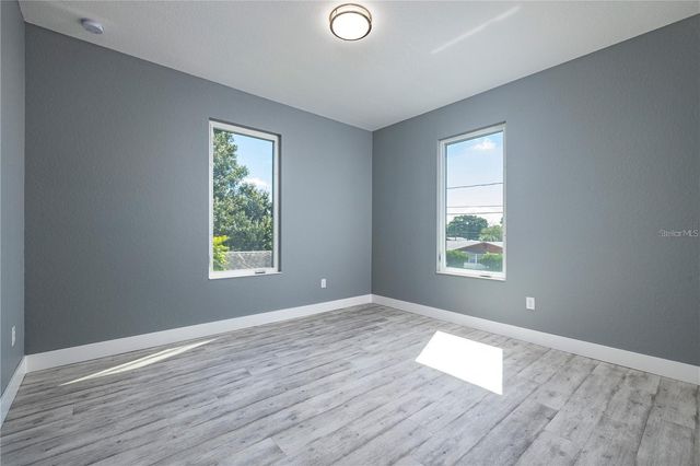 4205 W ARCH STREET, Tampa, FL 33607