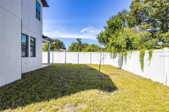 4205 W ARCH STREET, Tampa, FL 33607