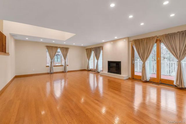 217-63 Corbett Road, Bayside, NY 11361