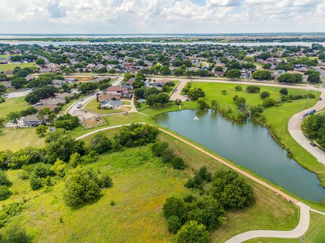 12 Kean Circle, The Colony, TX 75056