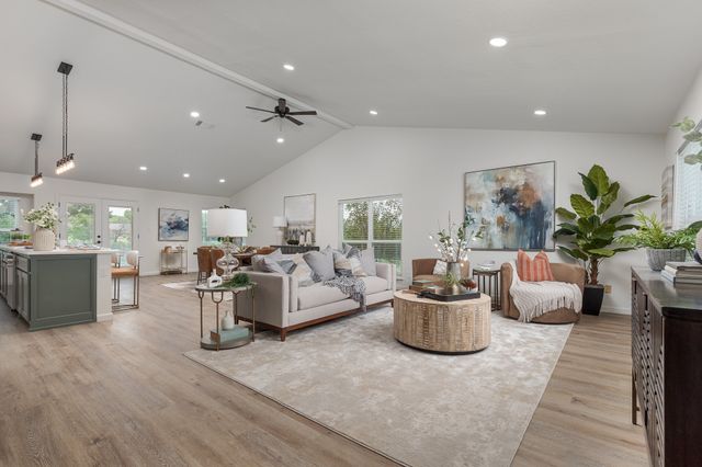 12 Kean Circle, The Colony, TX 75056
