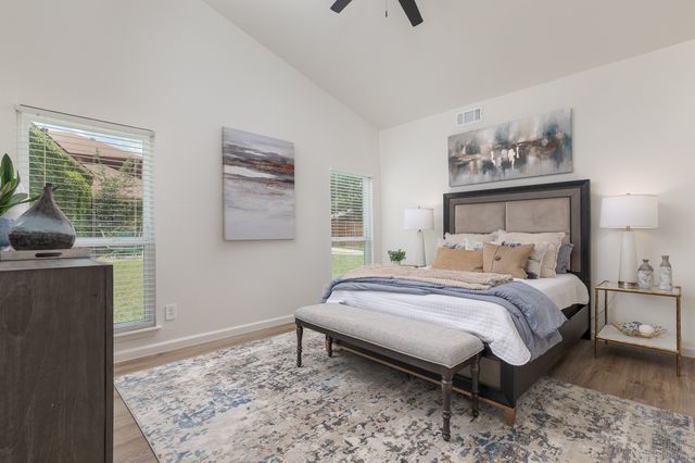 12 Kean Circle, The Colony, TX 75056