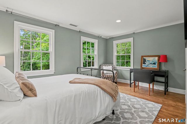 596 Silvermine Road, New Canaan, CT 06840