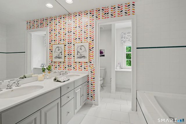596 Silvermine Road, New Canaan, CT 06840