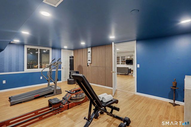 596 Silvermine Road, New Canaan, CT 06840