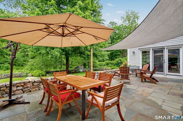 596 Silvermine Road, New Canaan, CT 06840