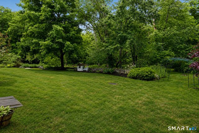 596 Silvermine Road, New Canaan, CT 06840