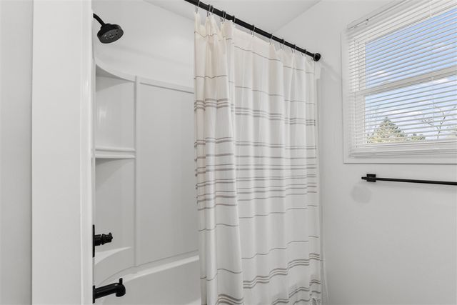 5850 Belard Street, Portage, MI 49002