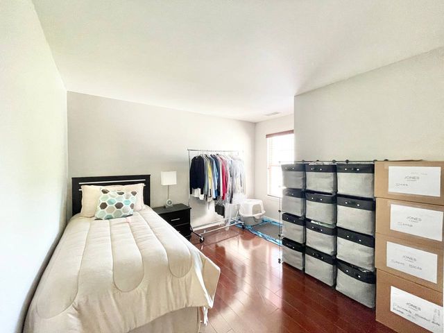 3023 Crystal Rock Road, Naperville, IL 60564