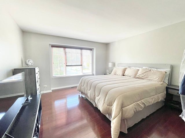 3023 Crystal Rock Road, Naperville, IL 60564