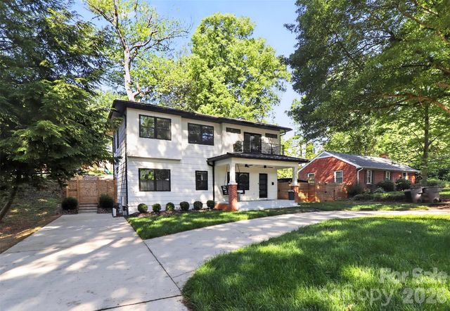 5026 Buckingham Drive, Charlotte, NC 28209
