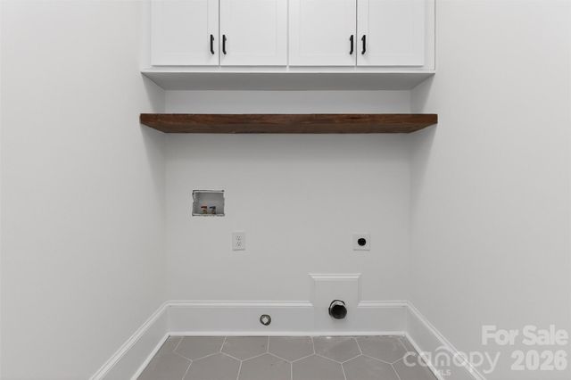 5026 Buckingham Drive, Charlotte, NC 28209