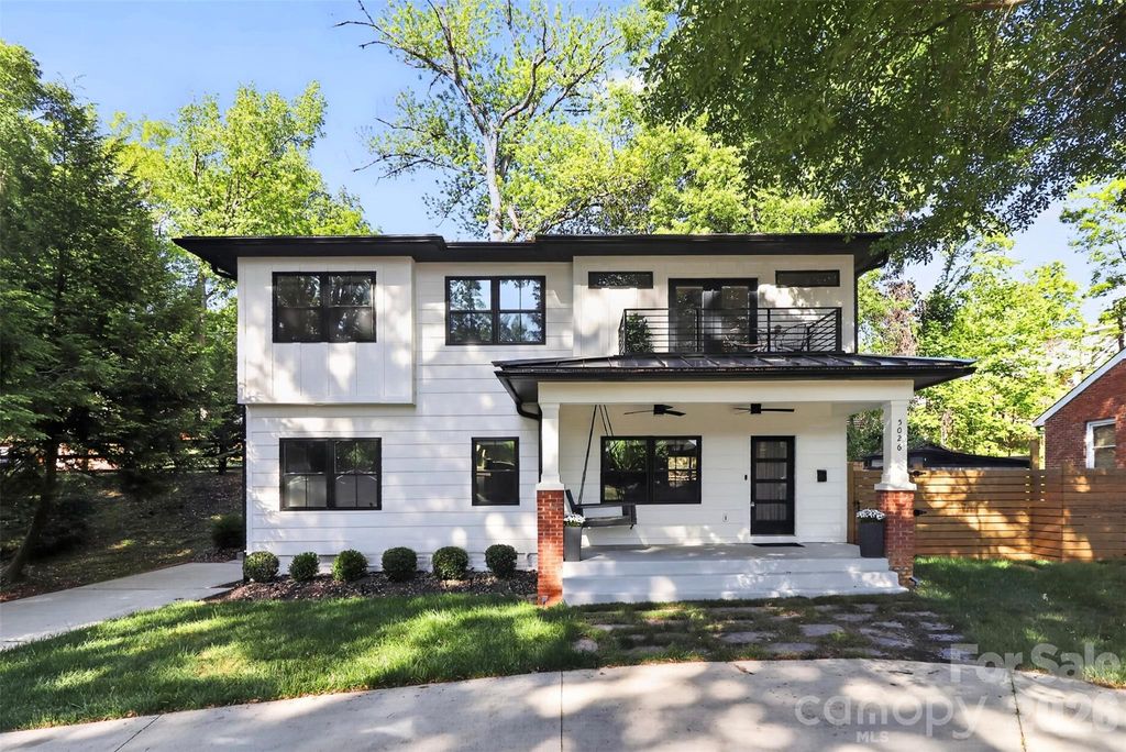 5026 Buckingham Drive, Charlotte, NC 28209