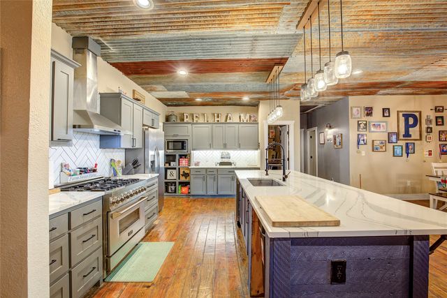 1899 County Road 4306, Greenville, TX 75401