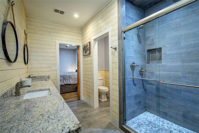 1899 County Road 4306, Greenville, TX 75401