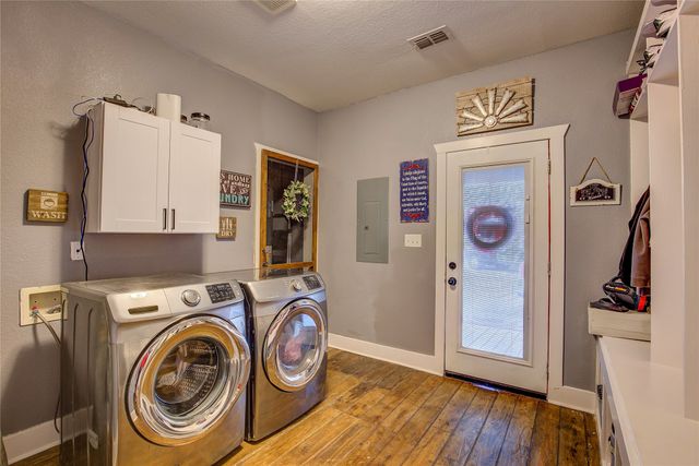 1899 County Road 4306, Greenville, TX 75401