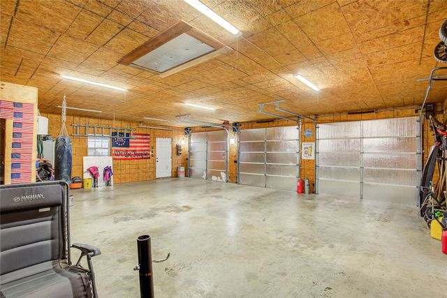 1899 County Road 4306, Greenville, TX 75401