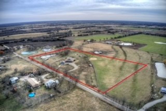 1899 County Road 4306, Greenville, TX 75401