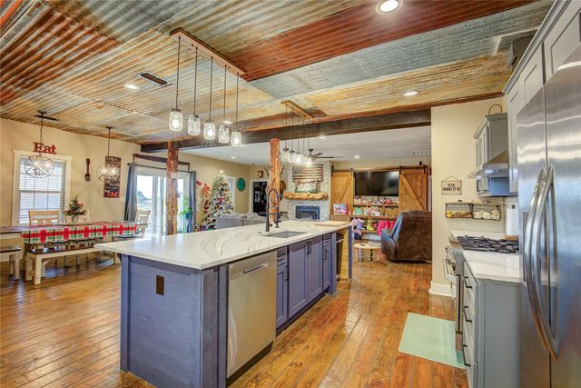 1899 County Road 4306, Greenville, TX 75401