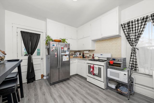 2537-2539 Grove Street, Blue Island, IL 60406