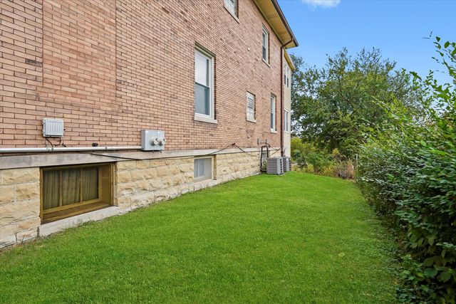 2537-2539 Grove Street, Blue Island, IL 60406