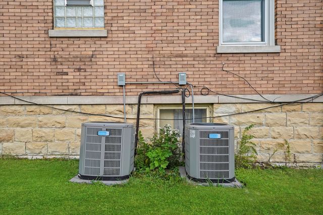 2537-2539 Grove Street, Blue Island, IL 60406