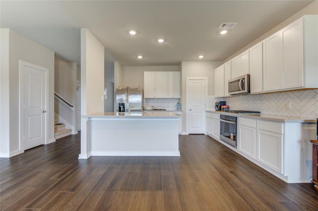 6607 Arabella Lakes Drive, Richmond, TX 77469