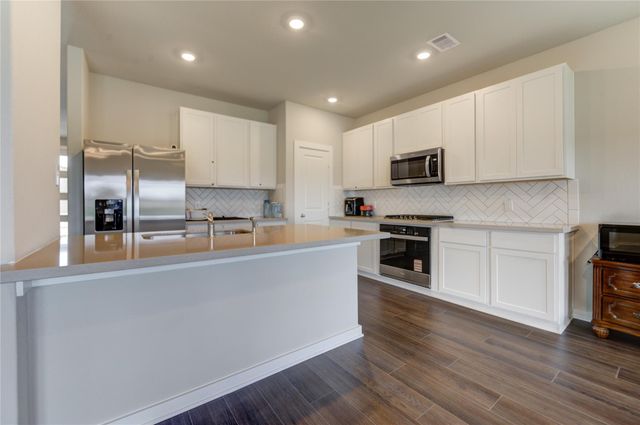 6607 Arabella Lakes Drive, Richmond, TX 77469