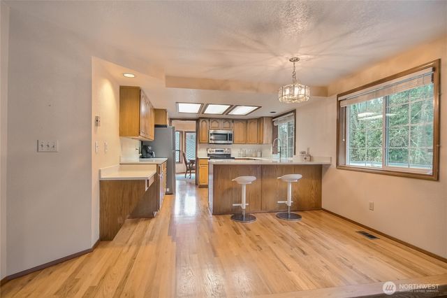 32026 11th Avenue SW, Federal Way, WA 98023