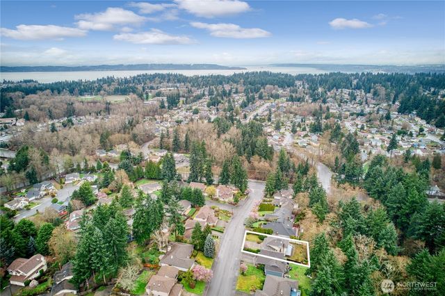 32026 11th Avenue SW, Federal Way, WA 98023