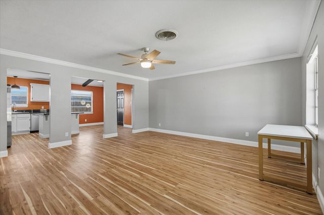 5685 Theresa Street, Beaumont, TX 77705